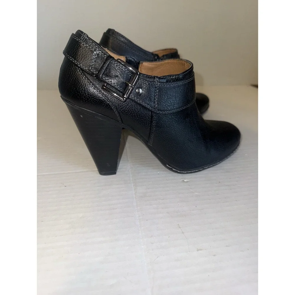 Euro‎ Soft Black Faux Leather Ankle Bootis 9.5